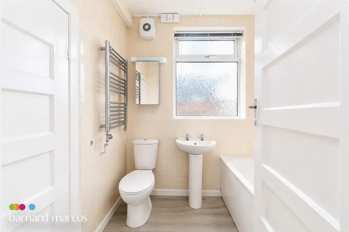 Flat Addington Road in Greater London