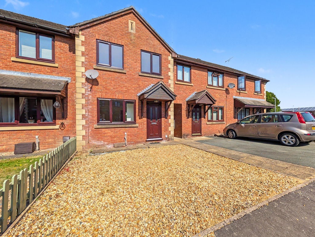 House Ifton Fields in Ifton Heath