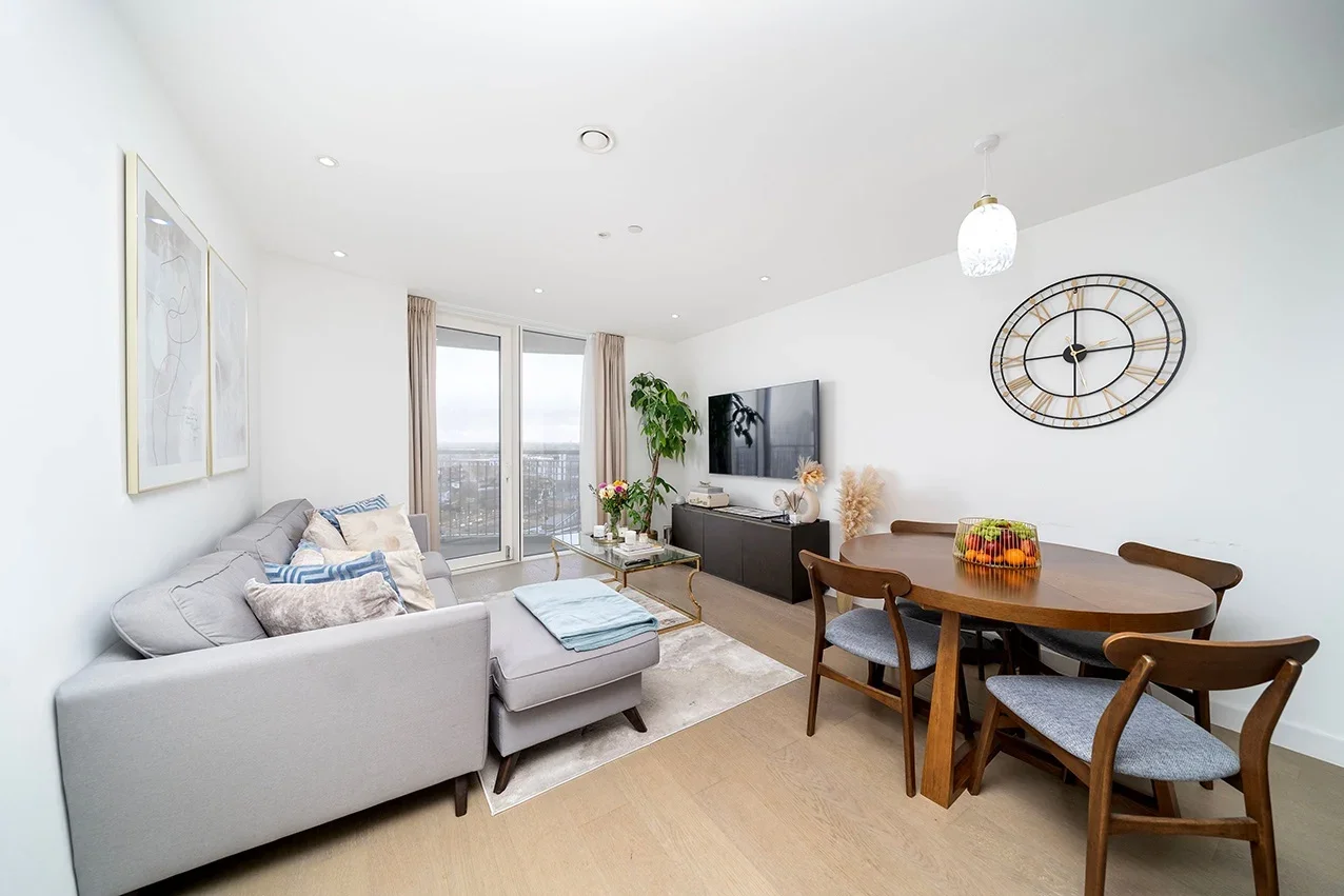 Room Cambridge Road in Greater London