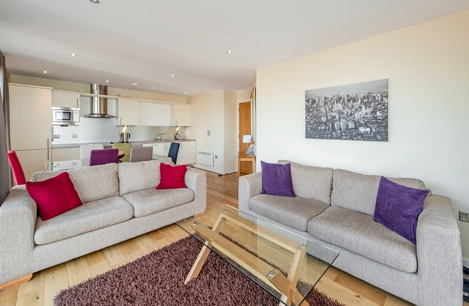 Flat Great Sutton Street in Greater London