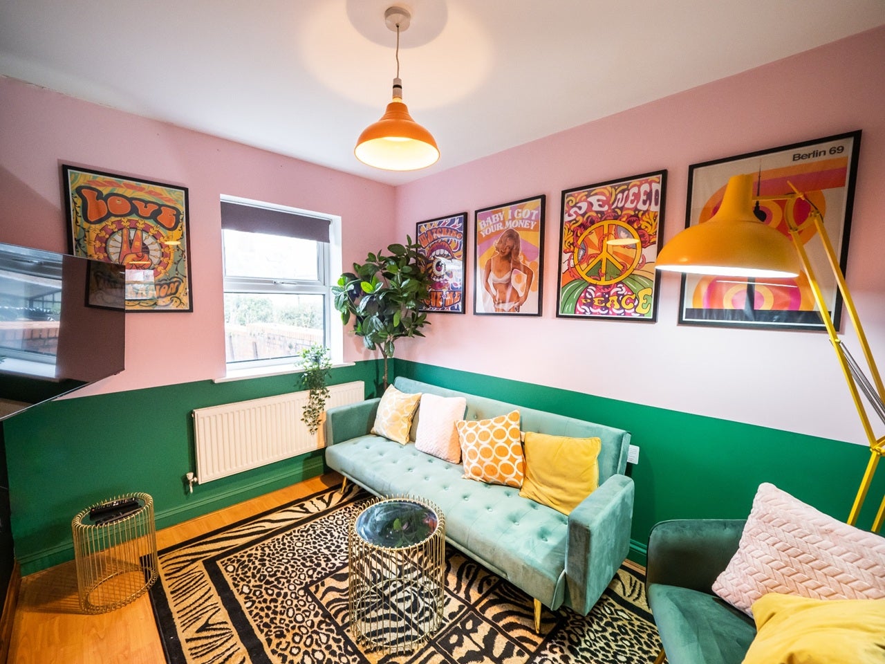 Room St Edward's Road in Portsmouth