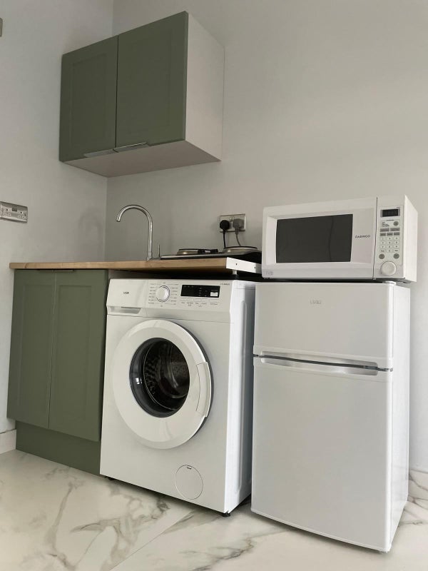 Room Nether Street in Greater London