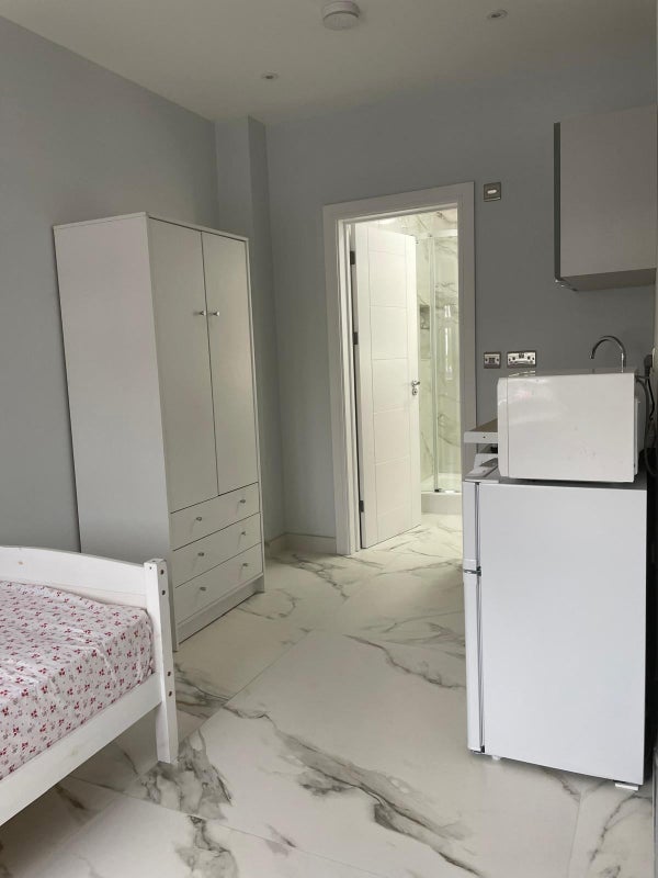 Room Nether Street in Greater London