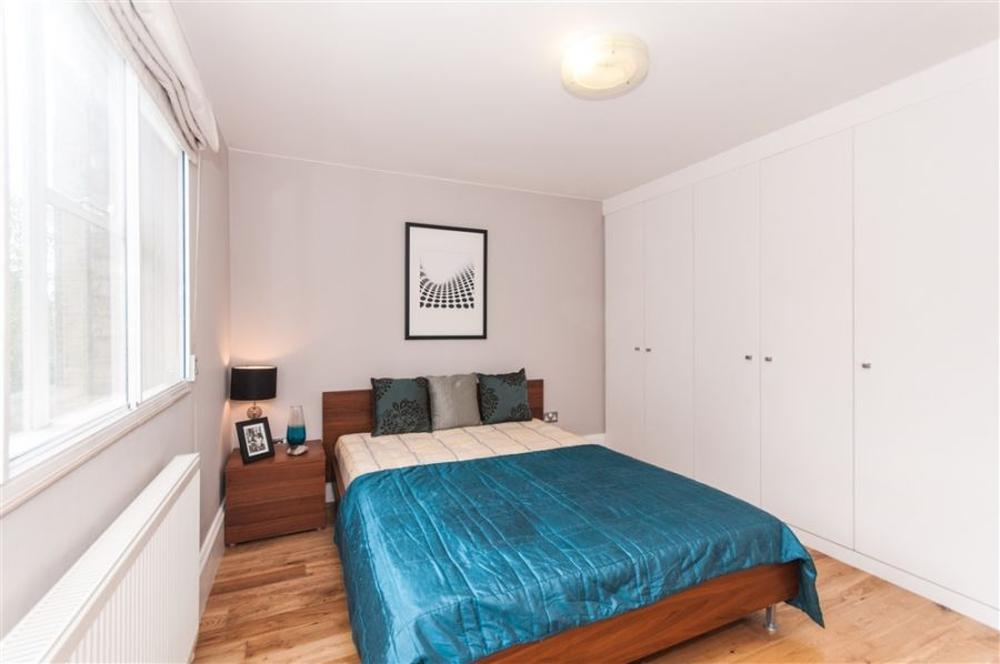 Flat Portsea Place in City of Westminster