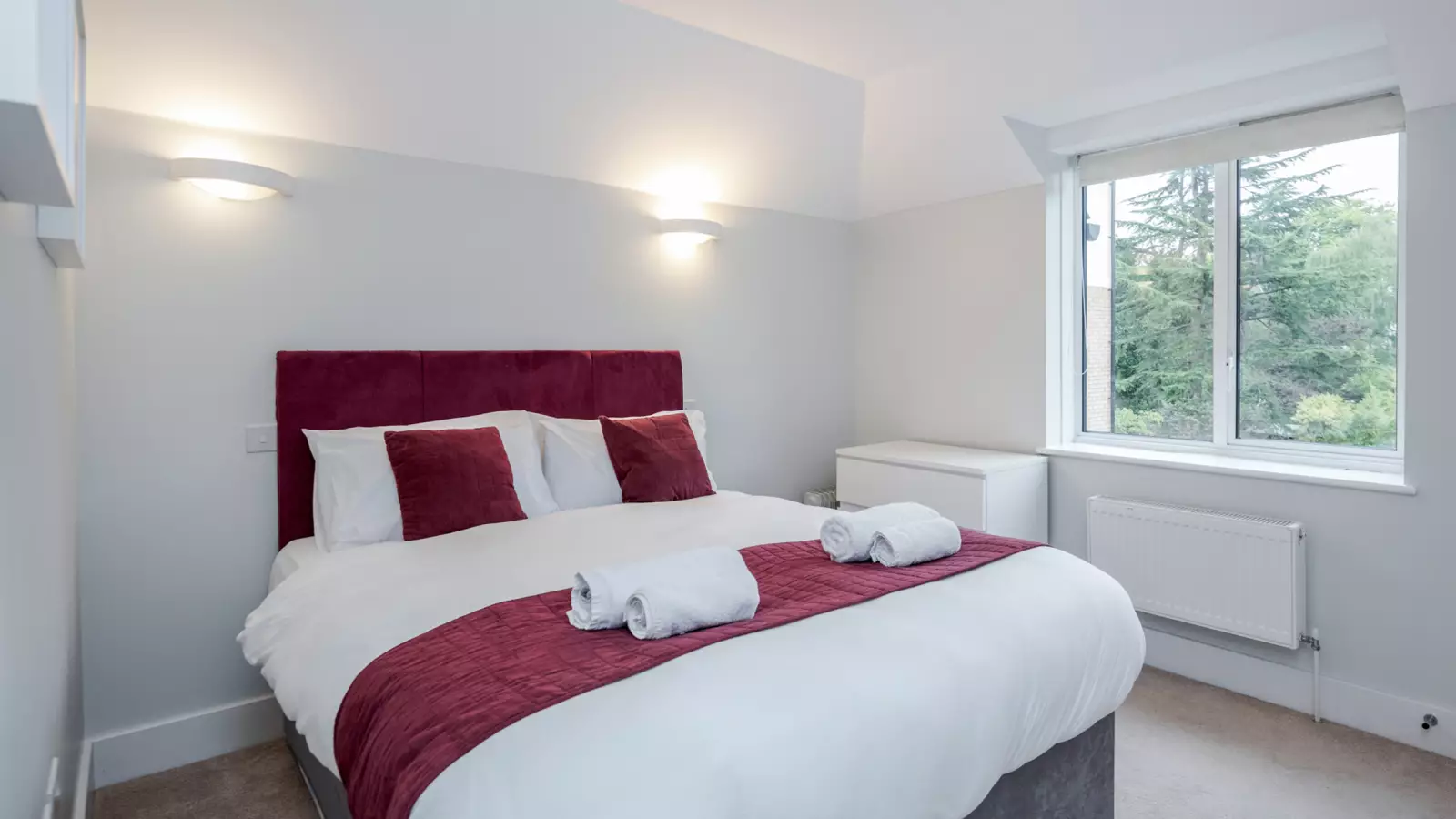 Flat St Leonard's Road in Greater London