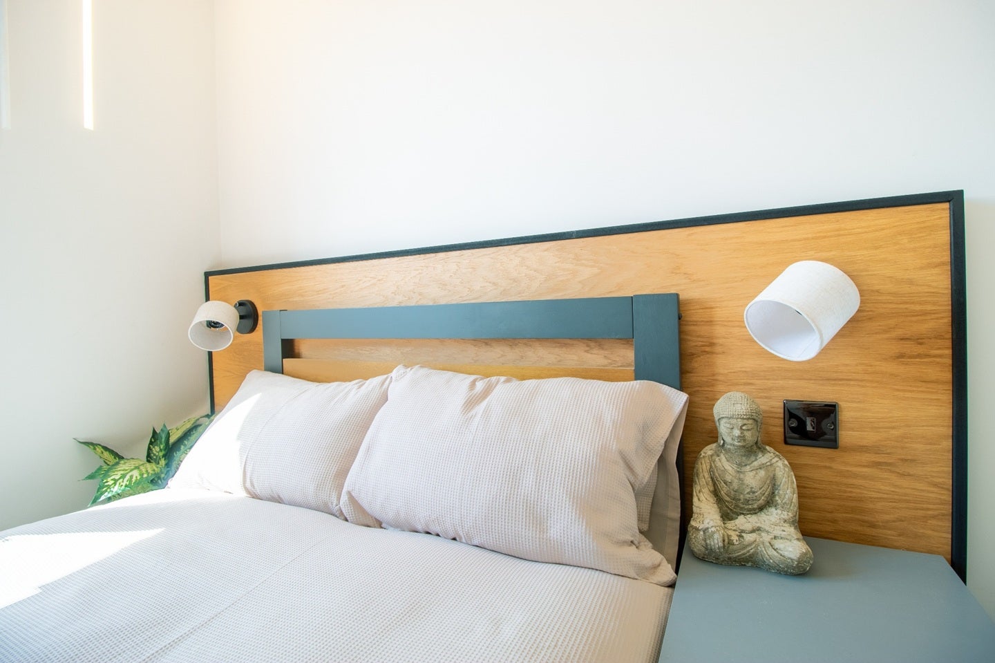 Room Desborough Road in Eastleigh