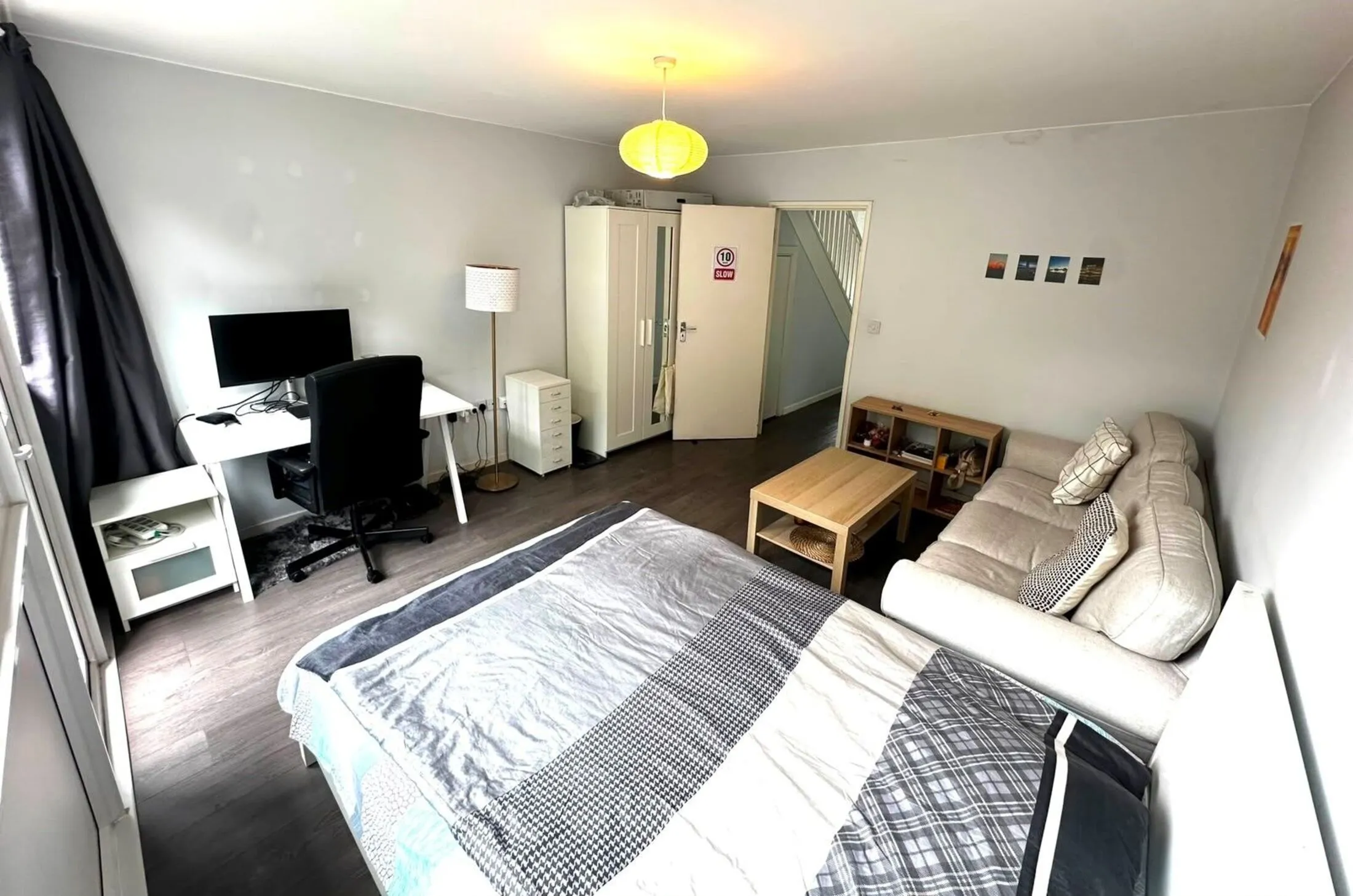 Flat Kennington Lane in Greater London