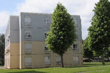 Flat Rue Jean de Boschère in La Châtre