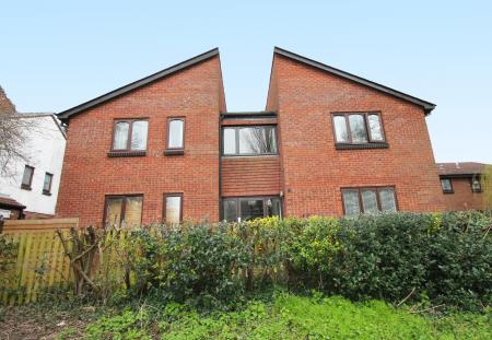 Flat William Tarver Close in Warwick