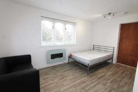 Flat William Tarver Close in Warwick