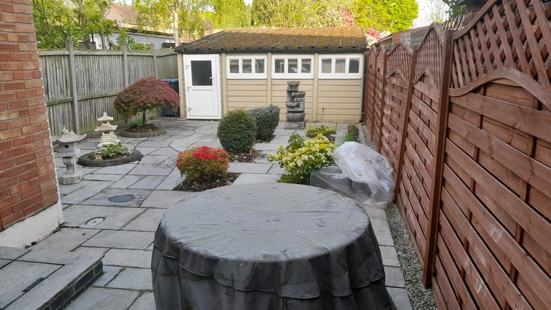 Room Ash Grove in Greater London