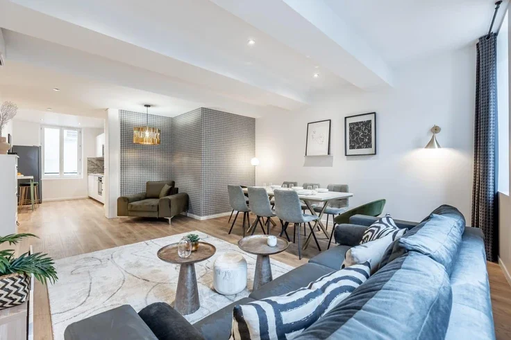Flat Rue du Faubourg Saint-Antoine in Paris