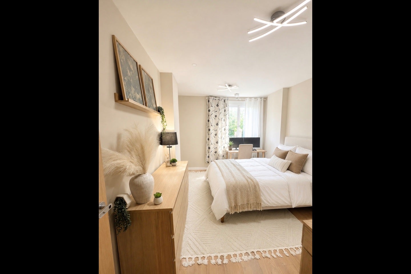Room Ross Way in Greater London