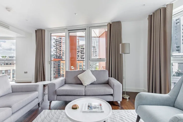 Flat Wandsworth Road in Greater London