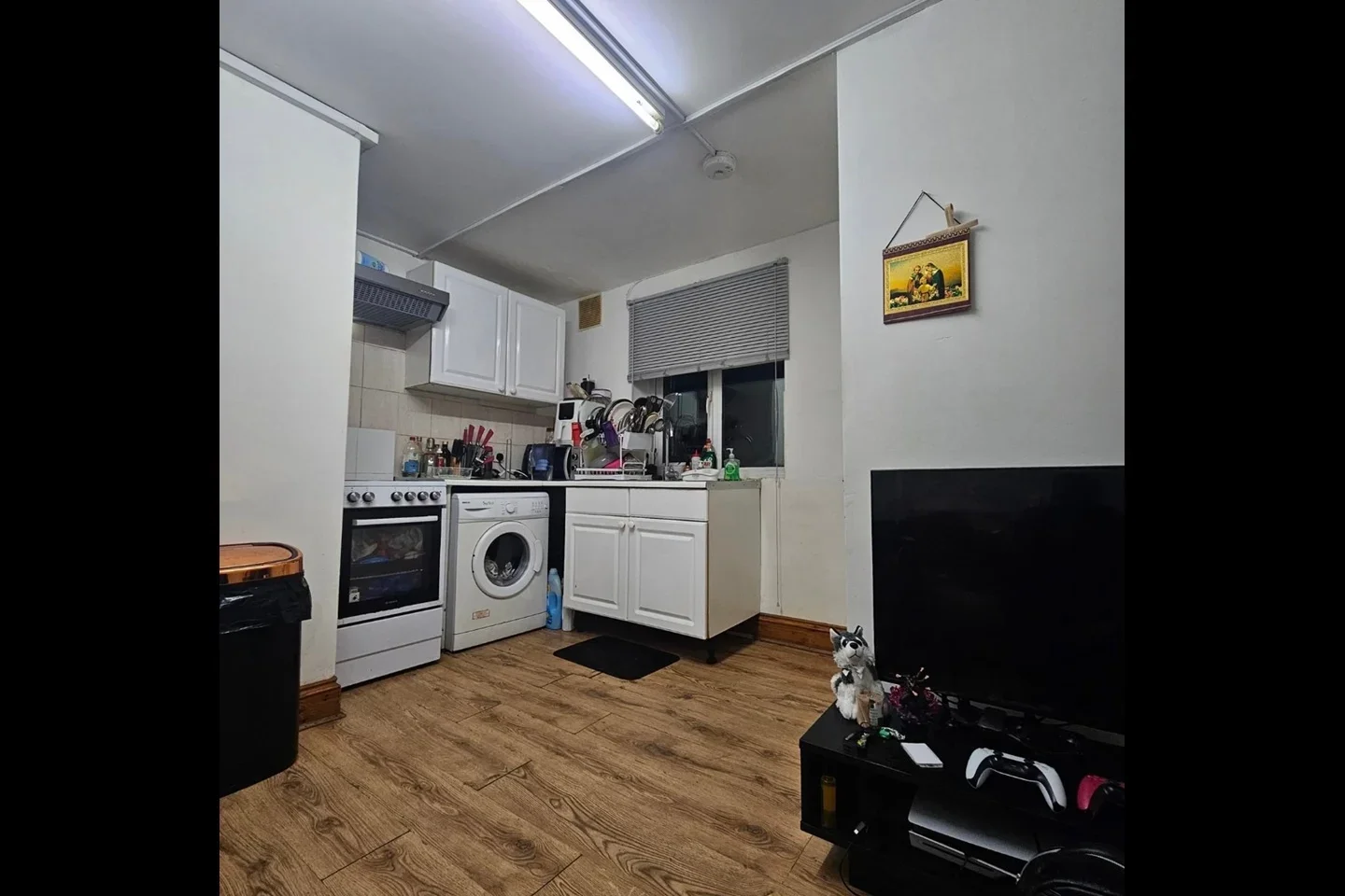 Flat Dormer’s Wells Lane in Greater London
