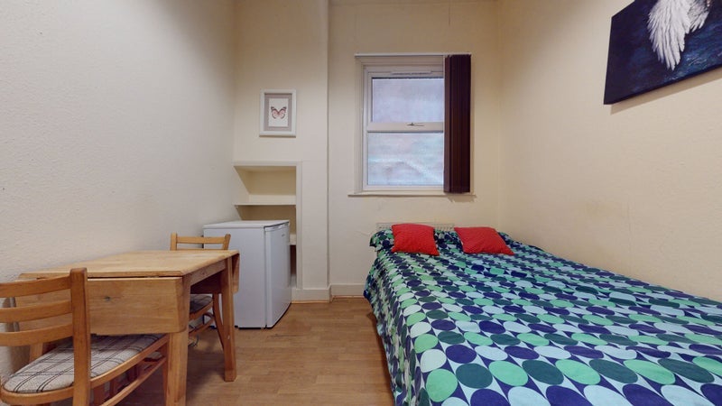 Room Anson Road in Greater London