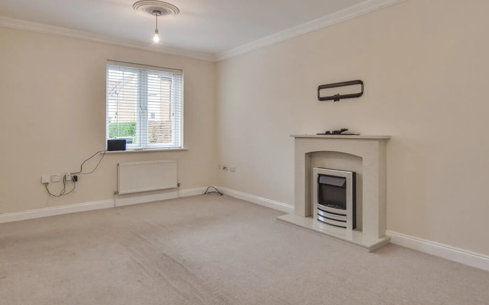 House Almond Road in Uttlesford