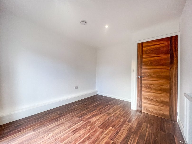 Flat Whitings Close in St Albans