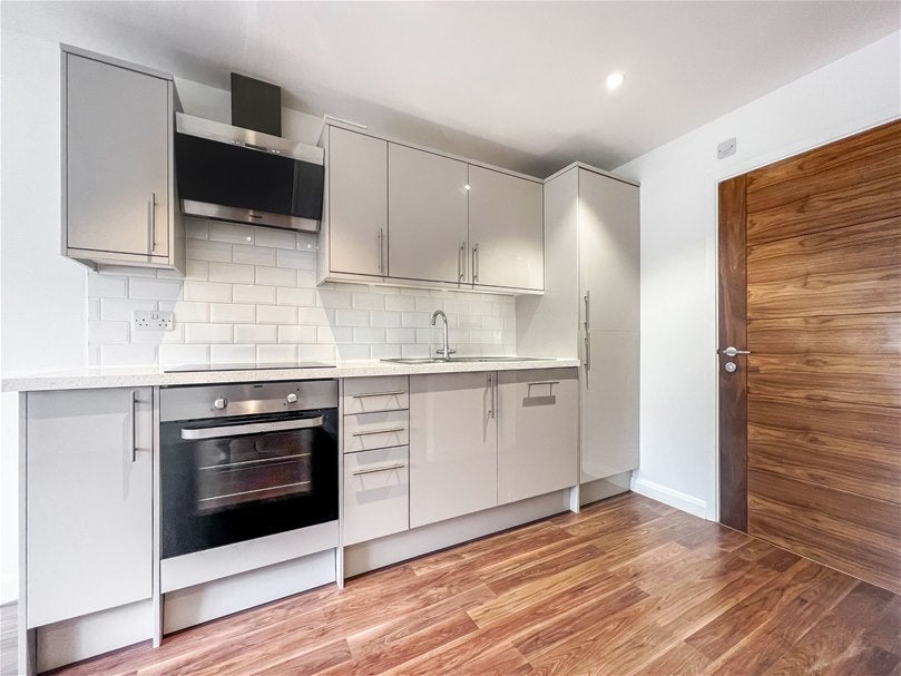 Flat Whitings Close in St Albans