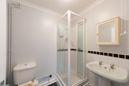Flat Carnarvon Place in Newbury