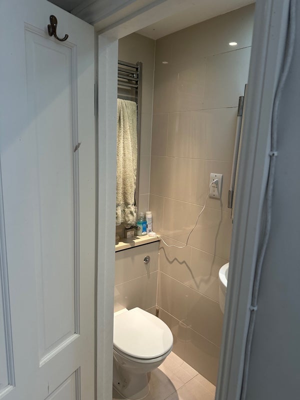 Room Ravenscourt Place in Greater London