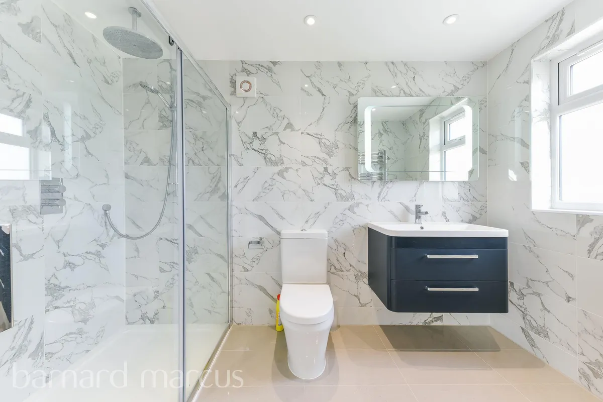 House Elm Walk in Greater London