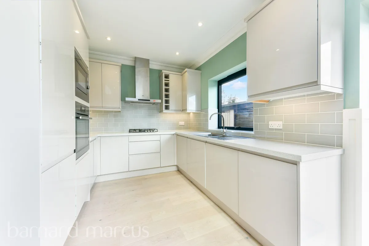 House Elm Walk in Greater London