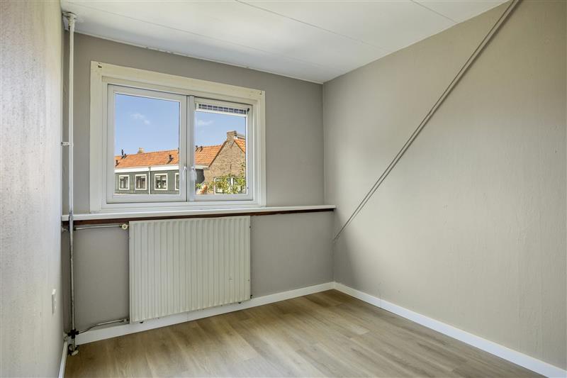 Twee-onder-één-kap te koop: Patriarchstraat 32, Haarlem