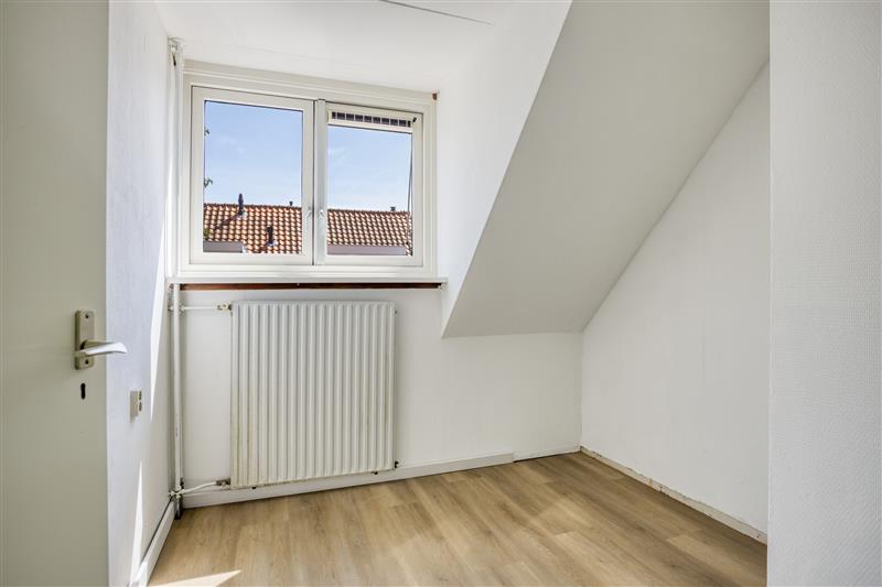 Twee-onder-één-kap te koop: Patriarchstraat 32, Haarlem