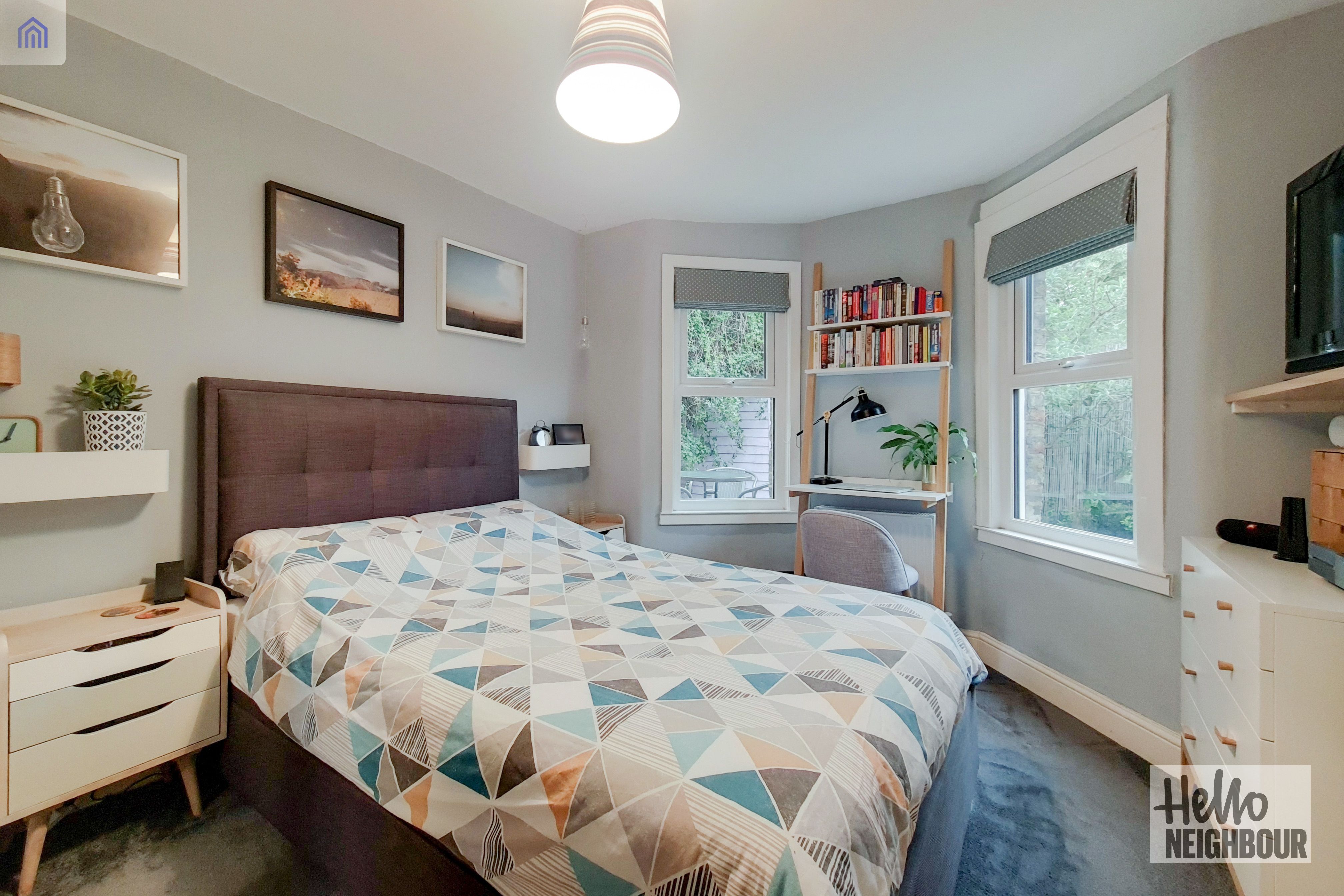 Flat Lee High Road in Greater London