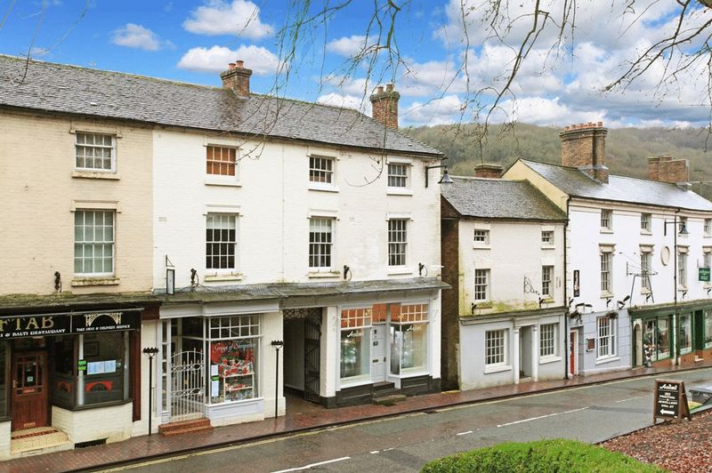 Room High Street in Telford