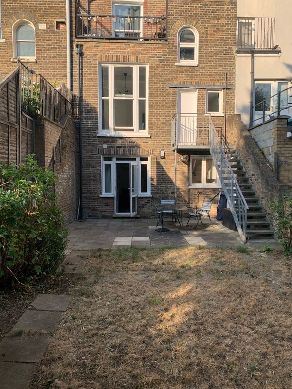 Room Yonge Park in Greater London