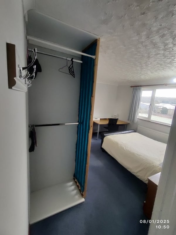Room Southam Close in Coventry