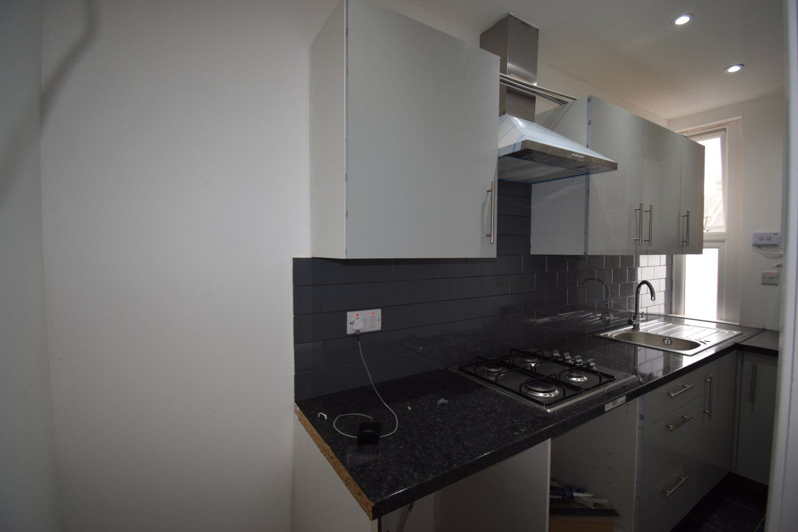 Flat Lansdowne Road in Greater London