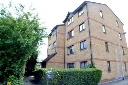 Flat Baildon Street in London