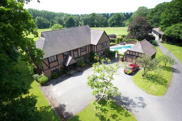House Gentles Lane in East Hampshire