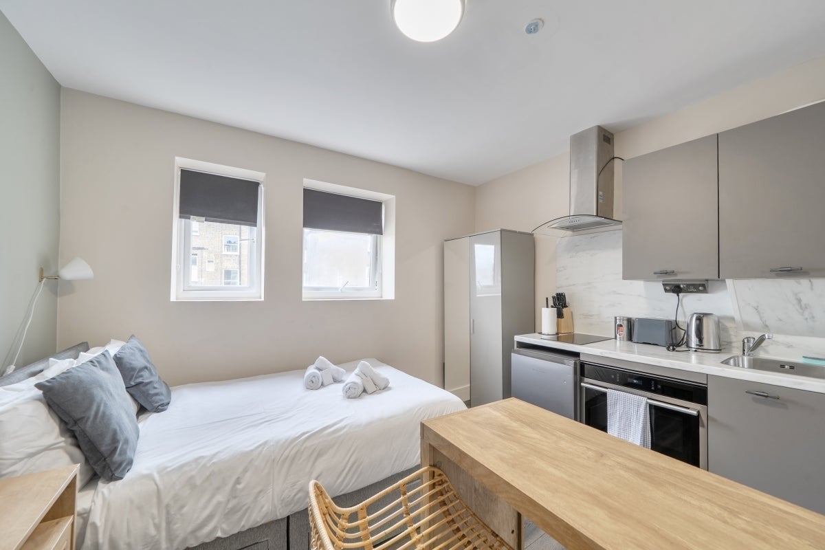 Flat Sutherland Avenue in City of Westminster