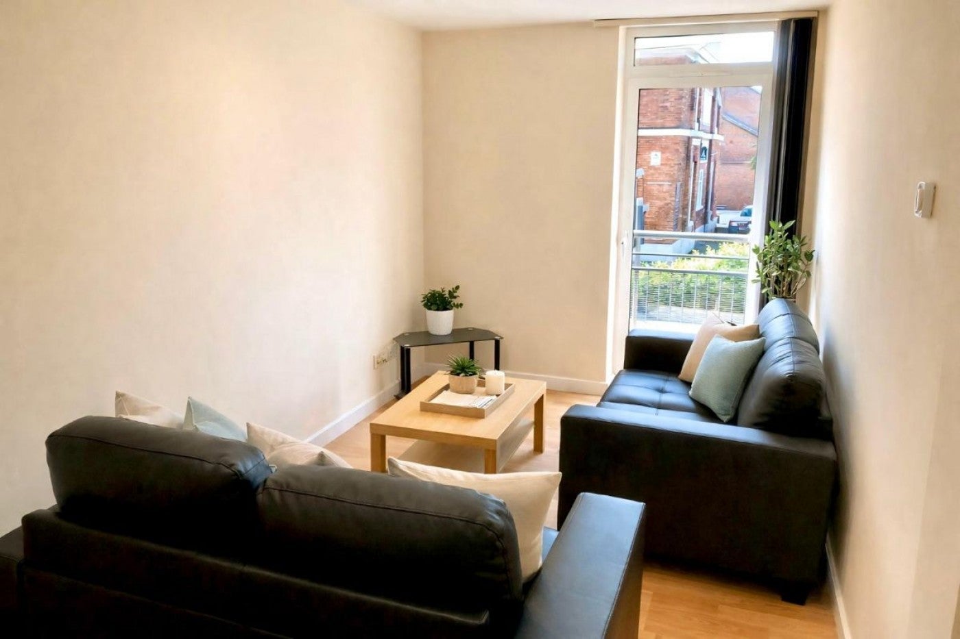 Flat Infirmary Road in Sheffield