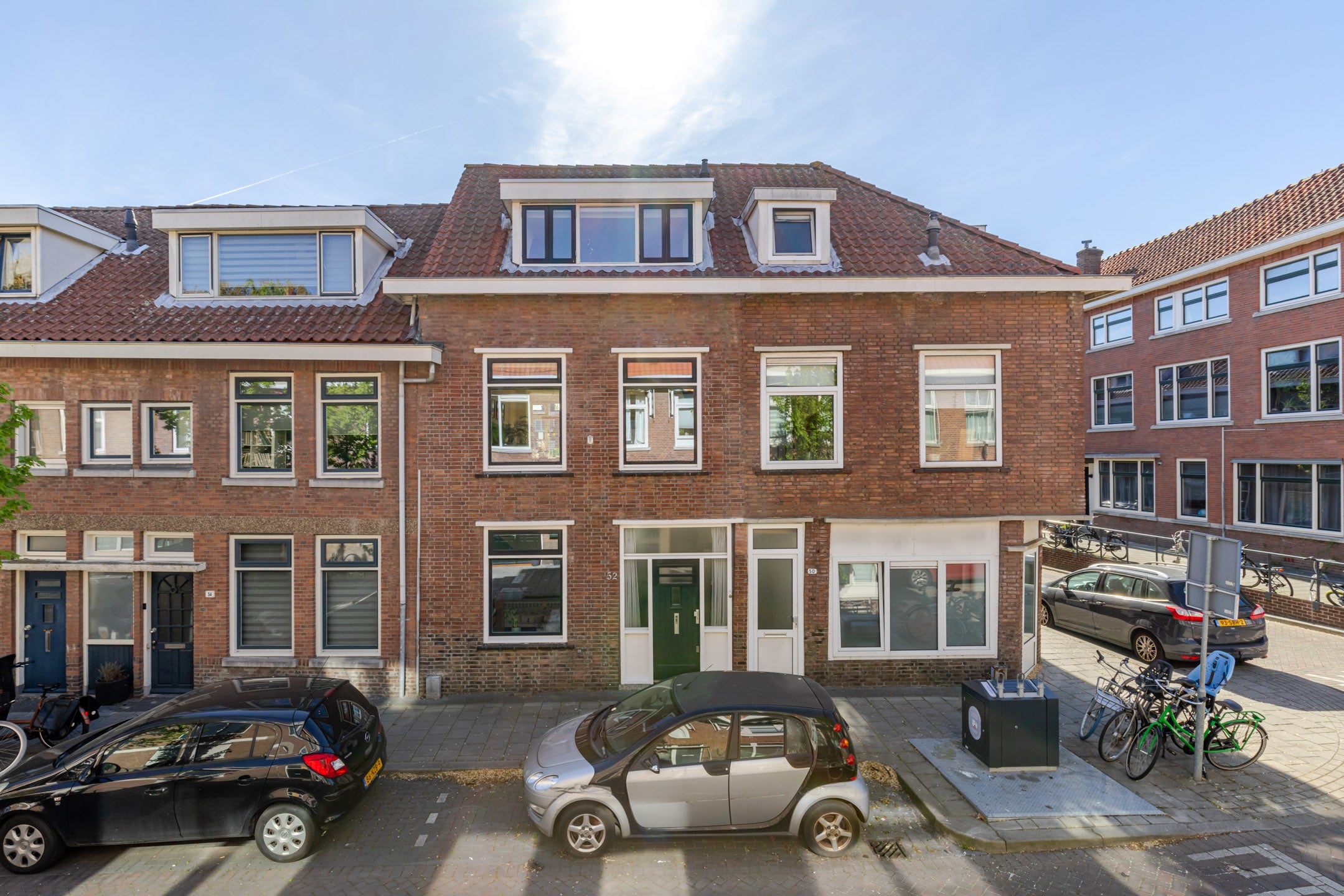 J A Alberdingk Thijmstraat 52 in Schiedam