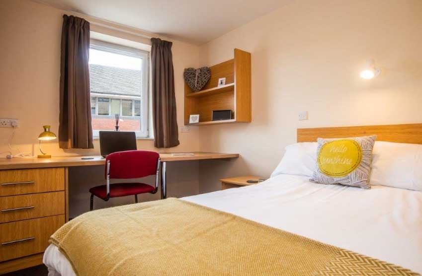 Room Woodgate in Charnwood