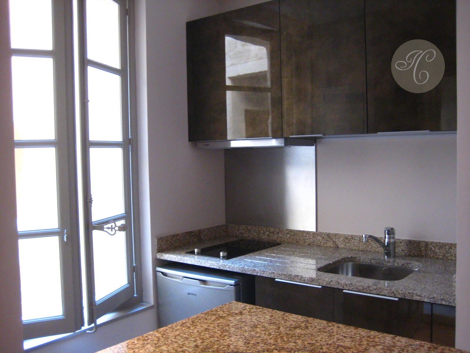 Appartement Place des Carmes à Avignon