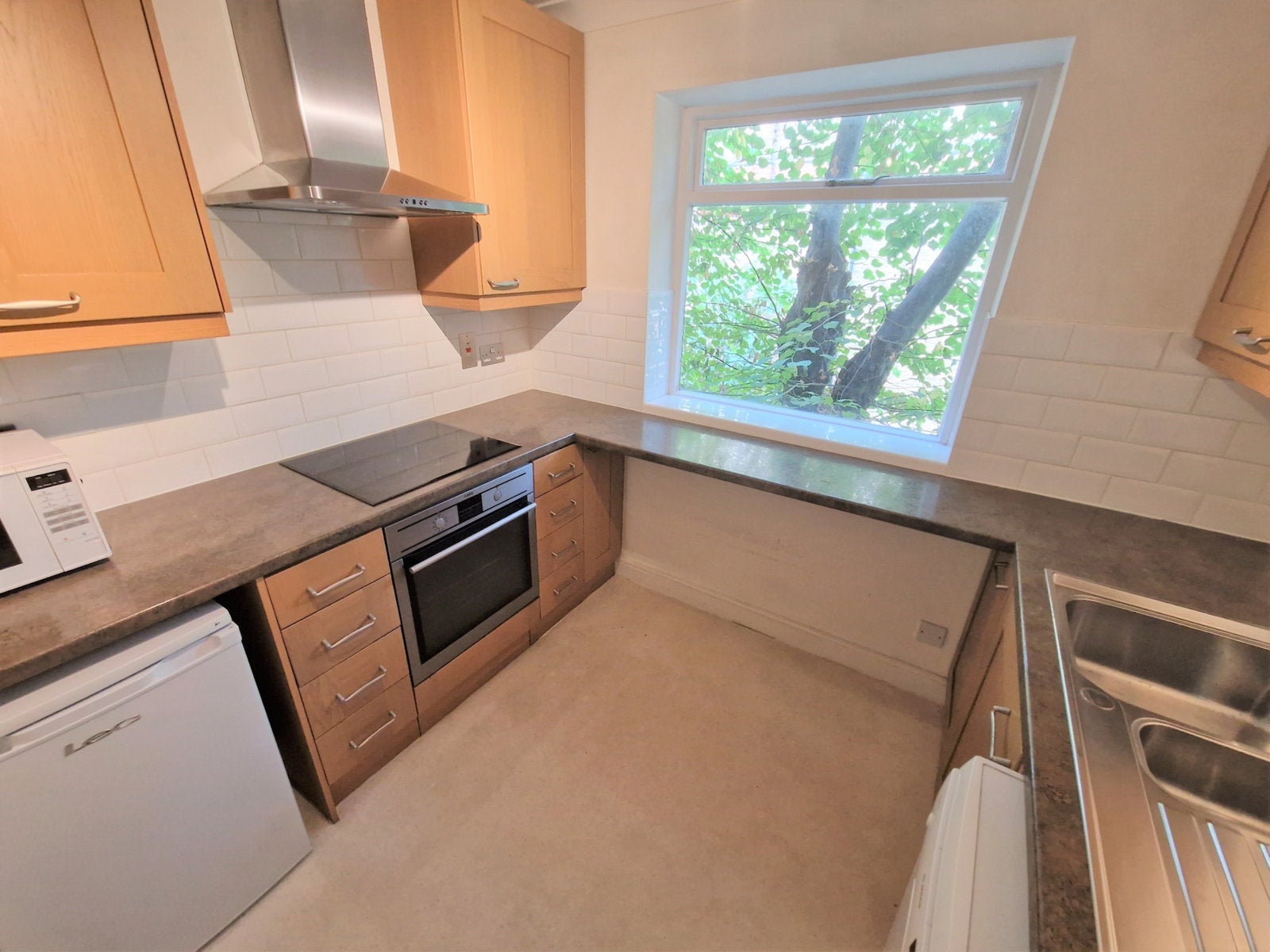 Flat Shirehall Road in Dartford