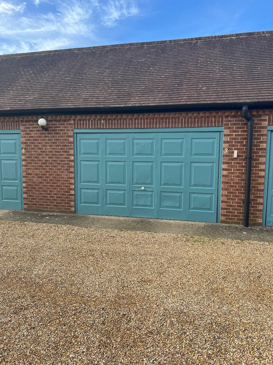 Flat Old Rectory Lane in Denham