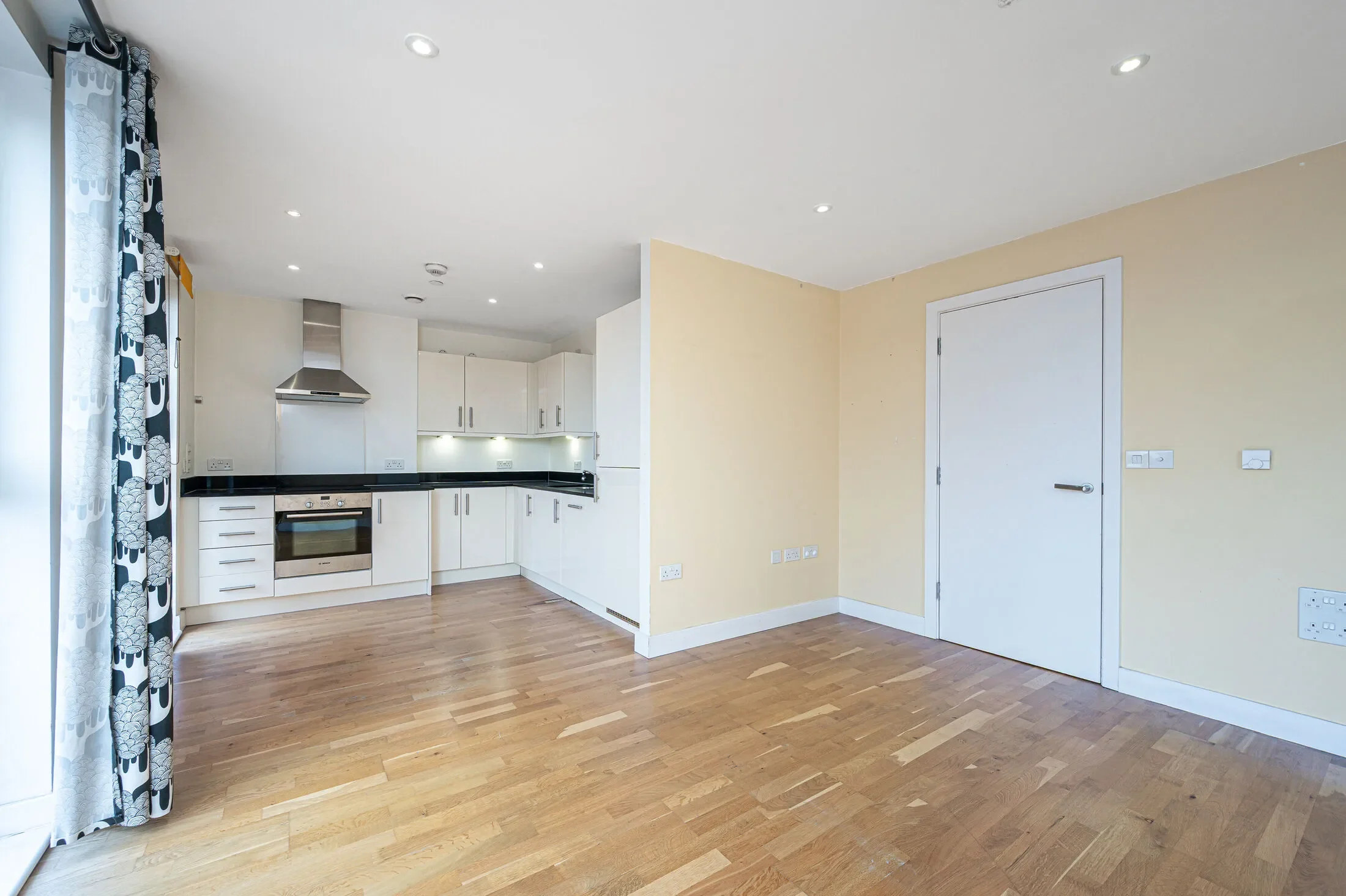 Flat The Hyde in Greater London