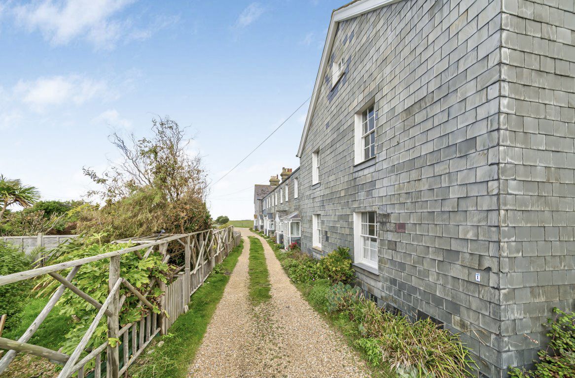 House Salterns Way in Chichester