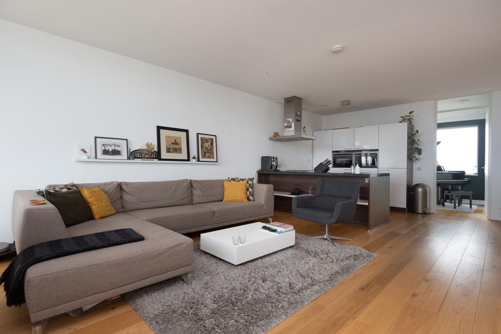 Appartement Klaroenstraat 381 in Rijswijk