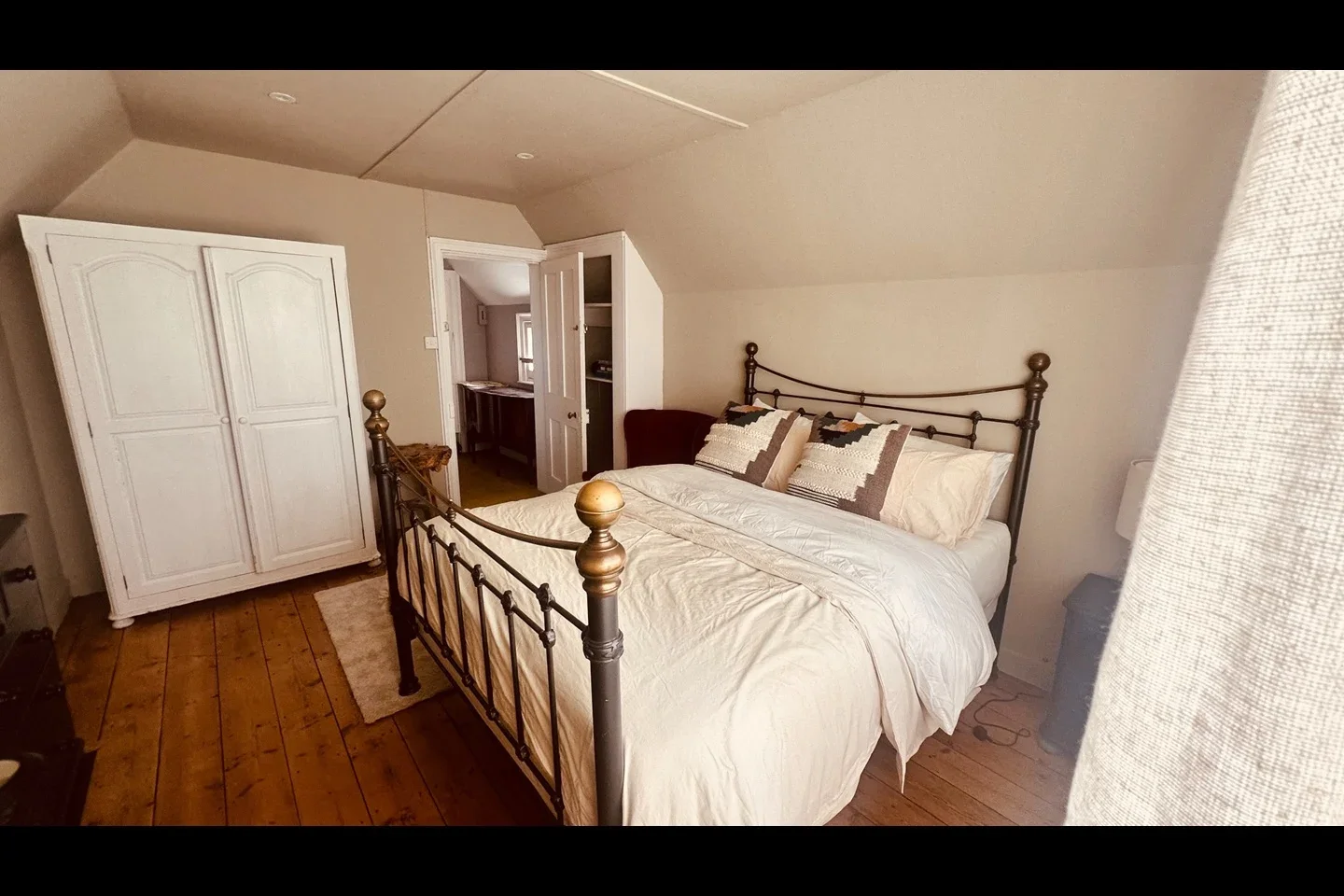 Room Maryon Road in Greater London