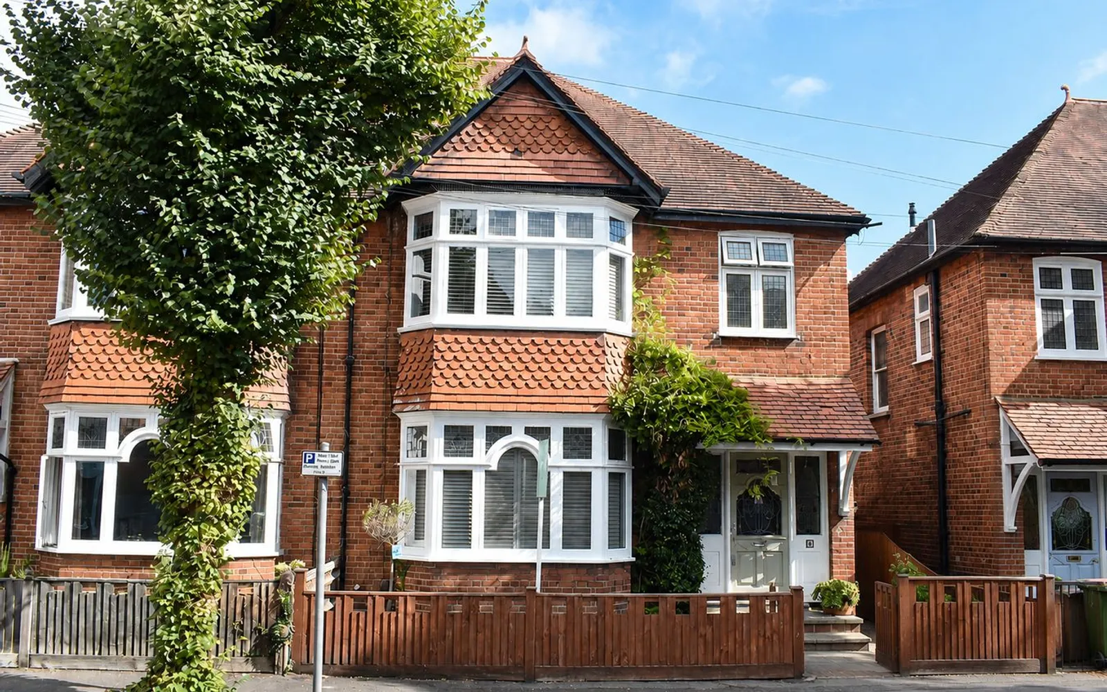 House Limes Road in Elmbridge