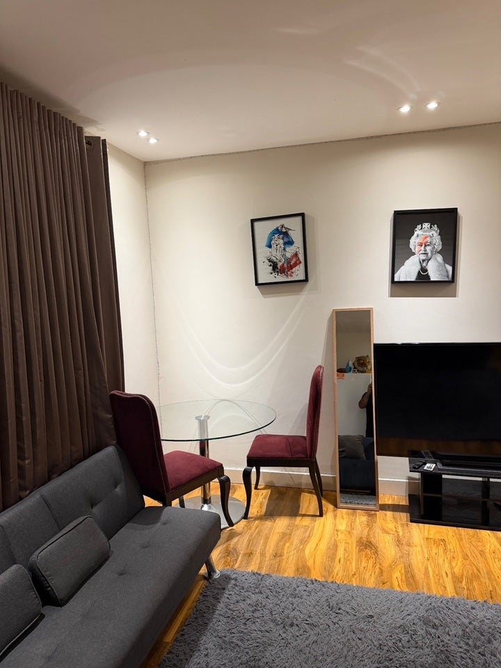 Flat Elgin Avenue in City of Westminster