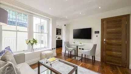 Flat Kensington Gardens Square in City of Westminster
